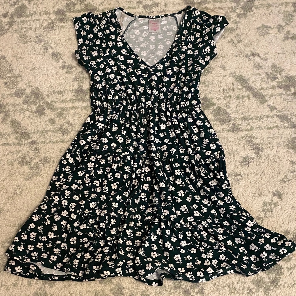 No Boundaries Green and White Floral Top